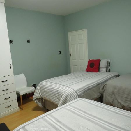 The Musafer Travel Lodge Pietermaritzburg Esterno foto