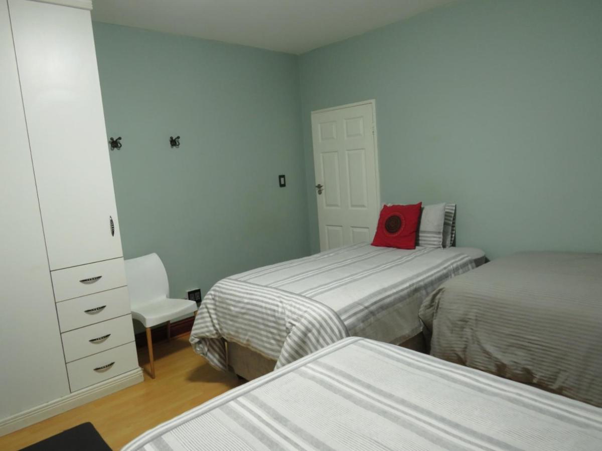 The Musafer Travel Lodge Pietermaritzburg Esterno foto