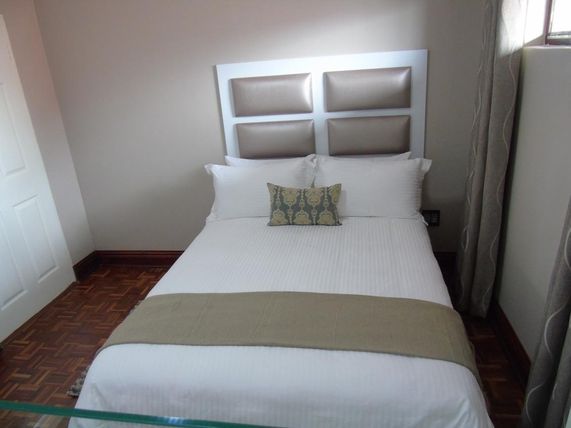 The Musafer Travel Lodge Pietermaritzburg Esterno foto